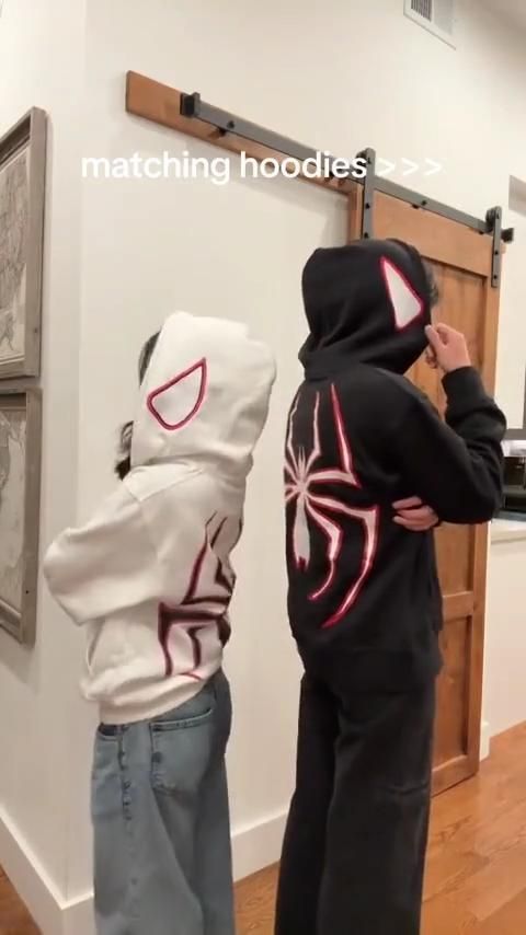 Spider Printed Aesthetic Hoodie