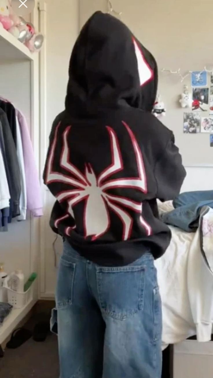 Spider Printed Aesthetic Hoodie